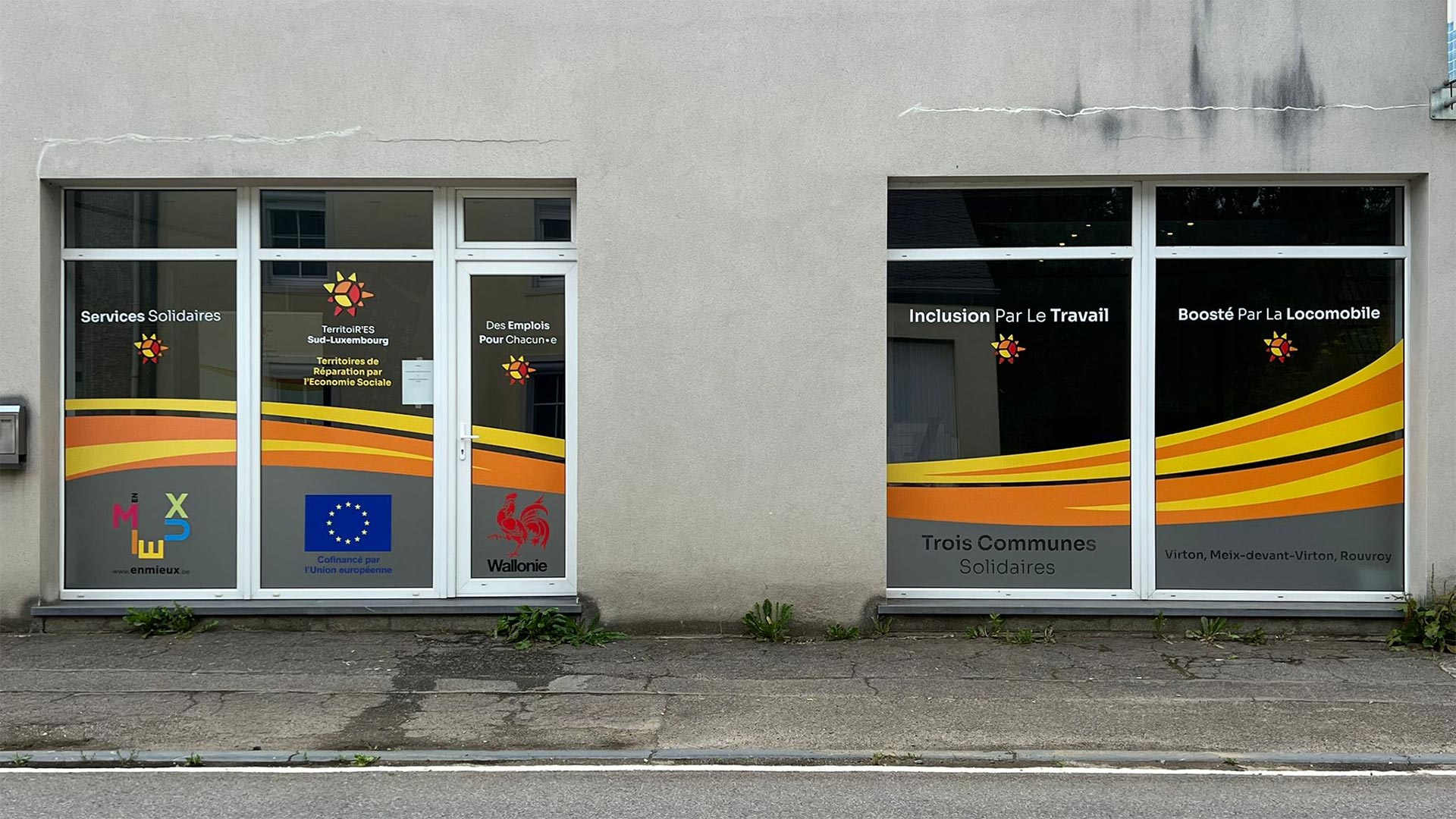 lettrage-vitrine-vinyles-sablé-virton-gaume-03 Lettrage vitrine publicitaire