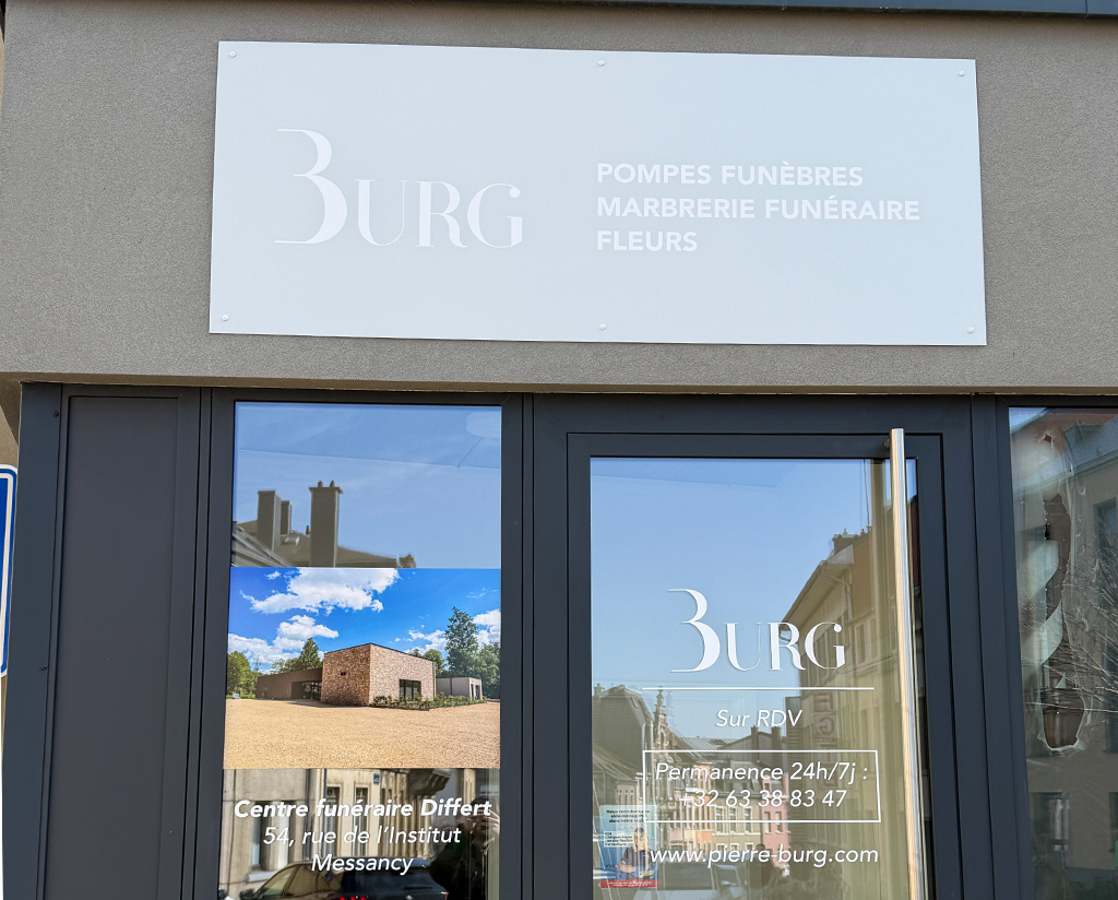 Habillage vitrine et enseigne Arlon
